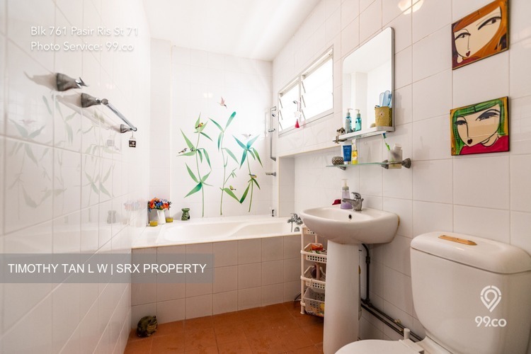 Pasir Ris Street 71 thumbnail photo